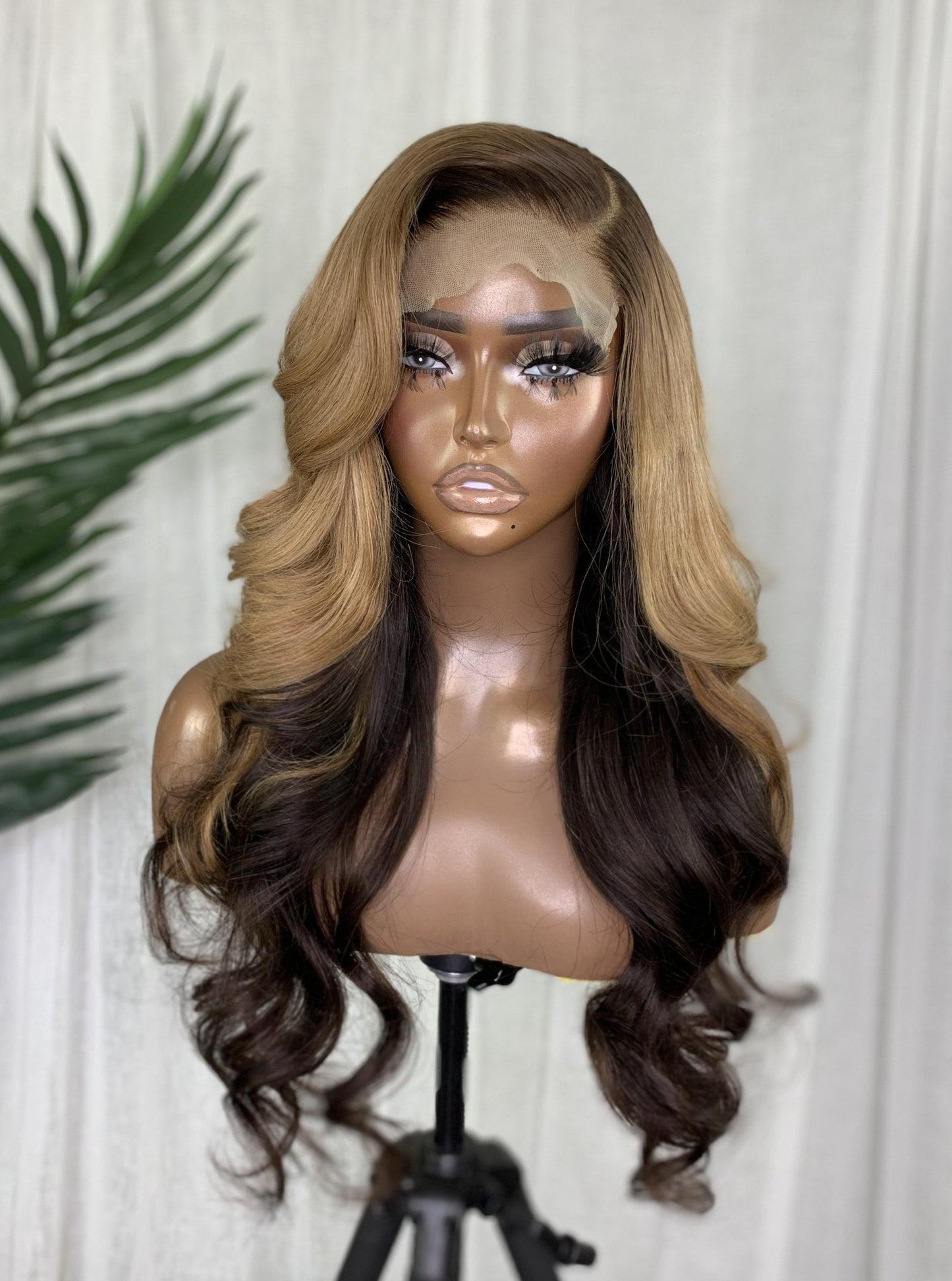 Jordyn- Ready To Ship ( Large -23" Circumference)