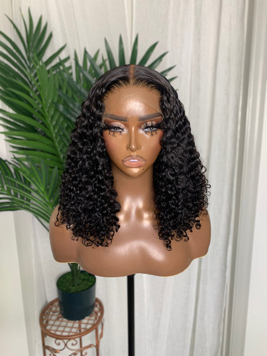 Evie- Deep Curly