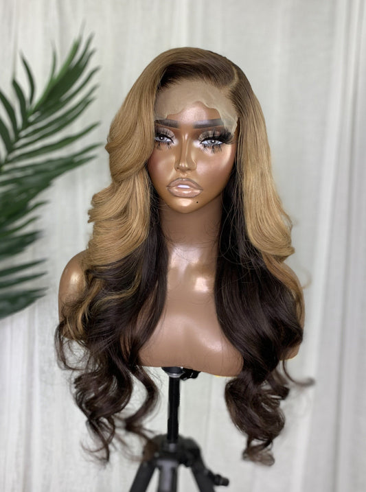 Jordyn- Ready To Ship ( Large -23" Circumference)